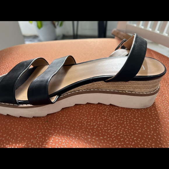 Franco Sarto 7.5 Black Colton Wedge Platform Sandals - Picture 3 of 5